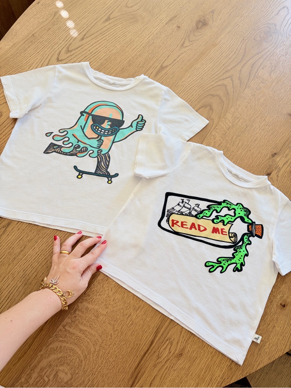 Lot of 2 Stella McCartney Kids Boys Girls White Graphic Tee T-shirts 2 & 5 years